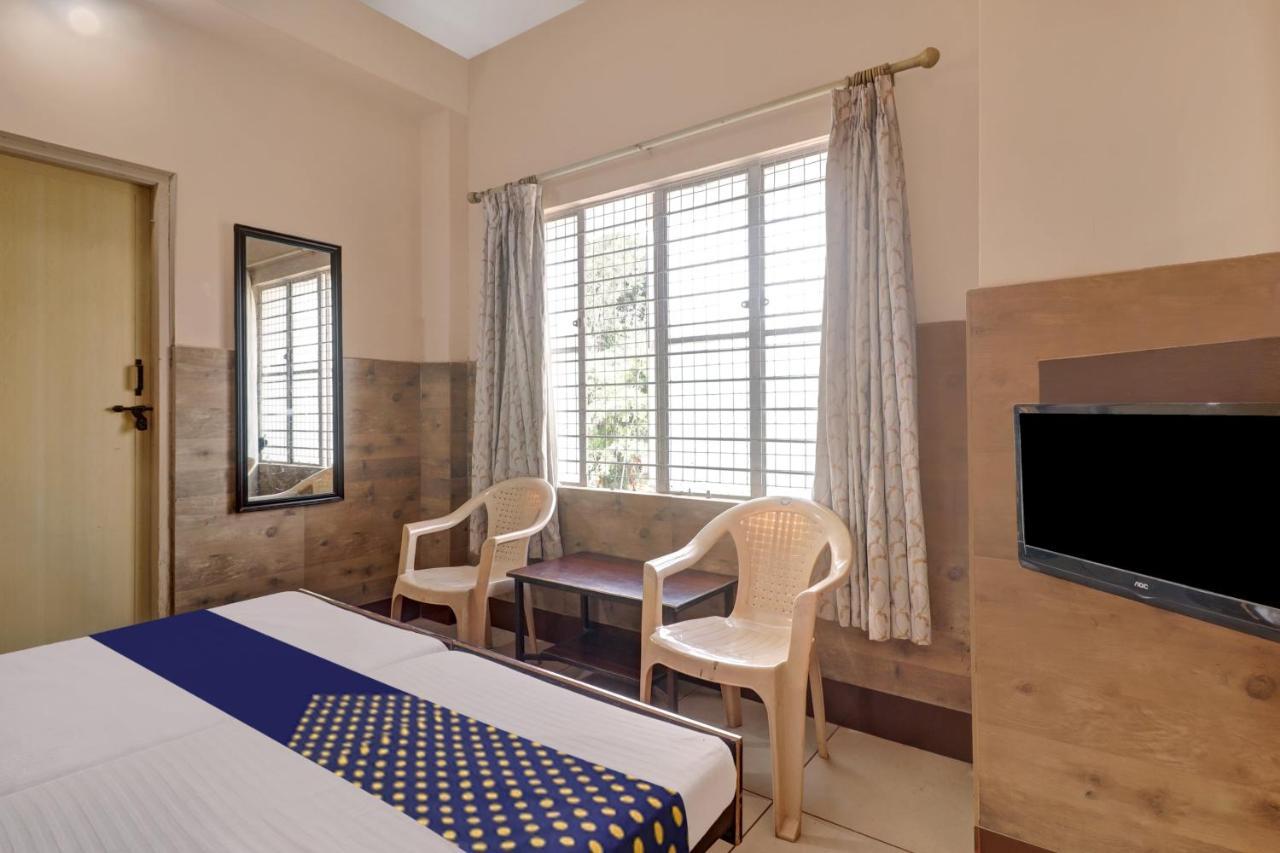 Spot On Ganga Yatri Nivas Hotel Gundlupet Exterior foto