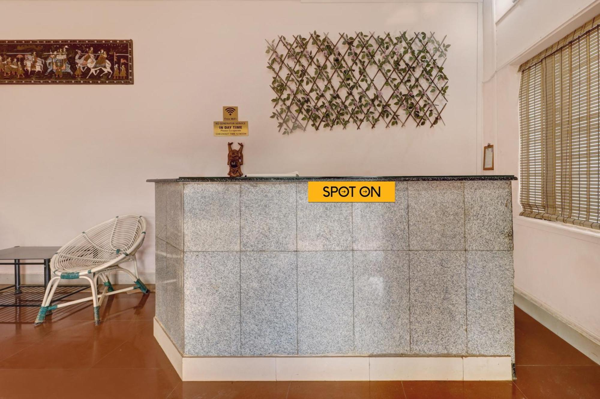 Spot On Ganga Yatri Nivas Hotel Gundlupet Exterior foto